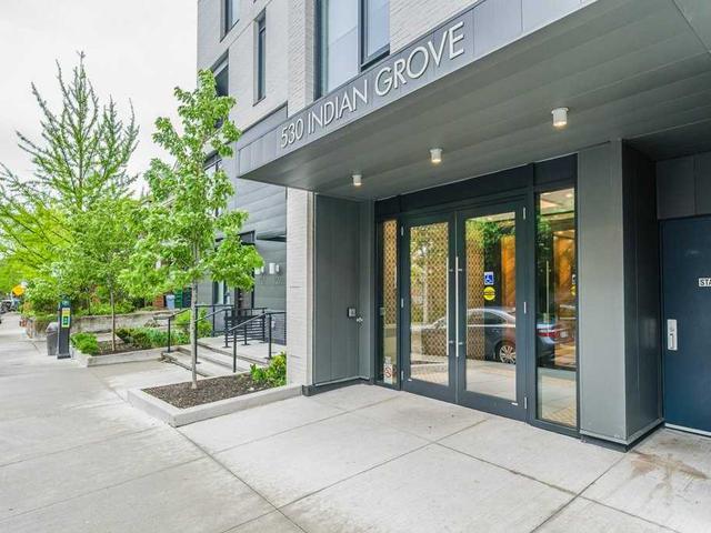 530 Indian Grve, Unit 107