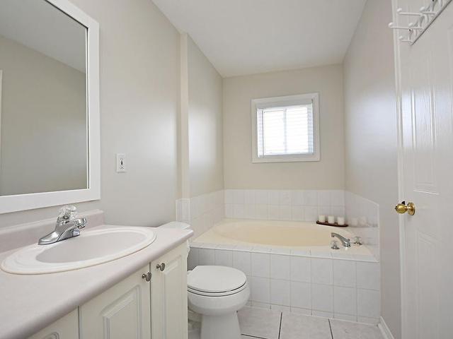 10 - 5223 Fairford Cres