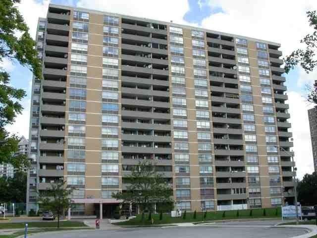 40 Panorama Crt, Unit 303