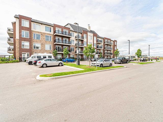 101 - 54 Sky Harbour Dr