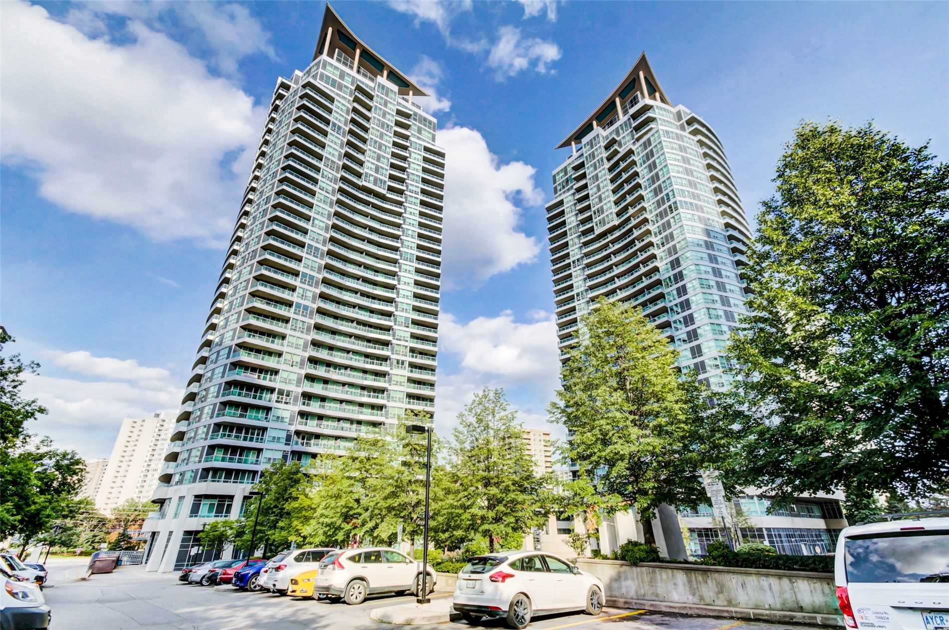 807 33 Elm Dr W, Mississauga Sold, W4576969 Condos.ca 807 33 Elm Dr W, Mississauga Sold, W4576969 Condos.ca