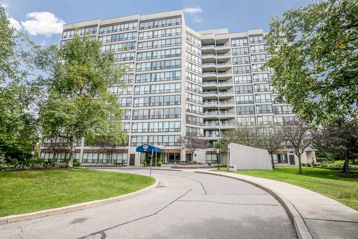 705 10 Laurelcrest St, Brampton Sold, W4580381 Condos.ca