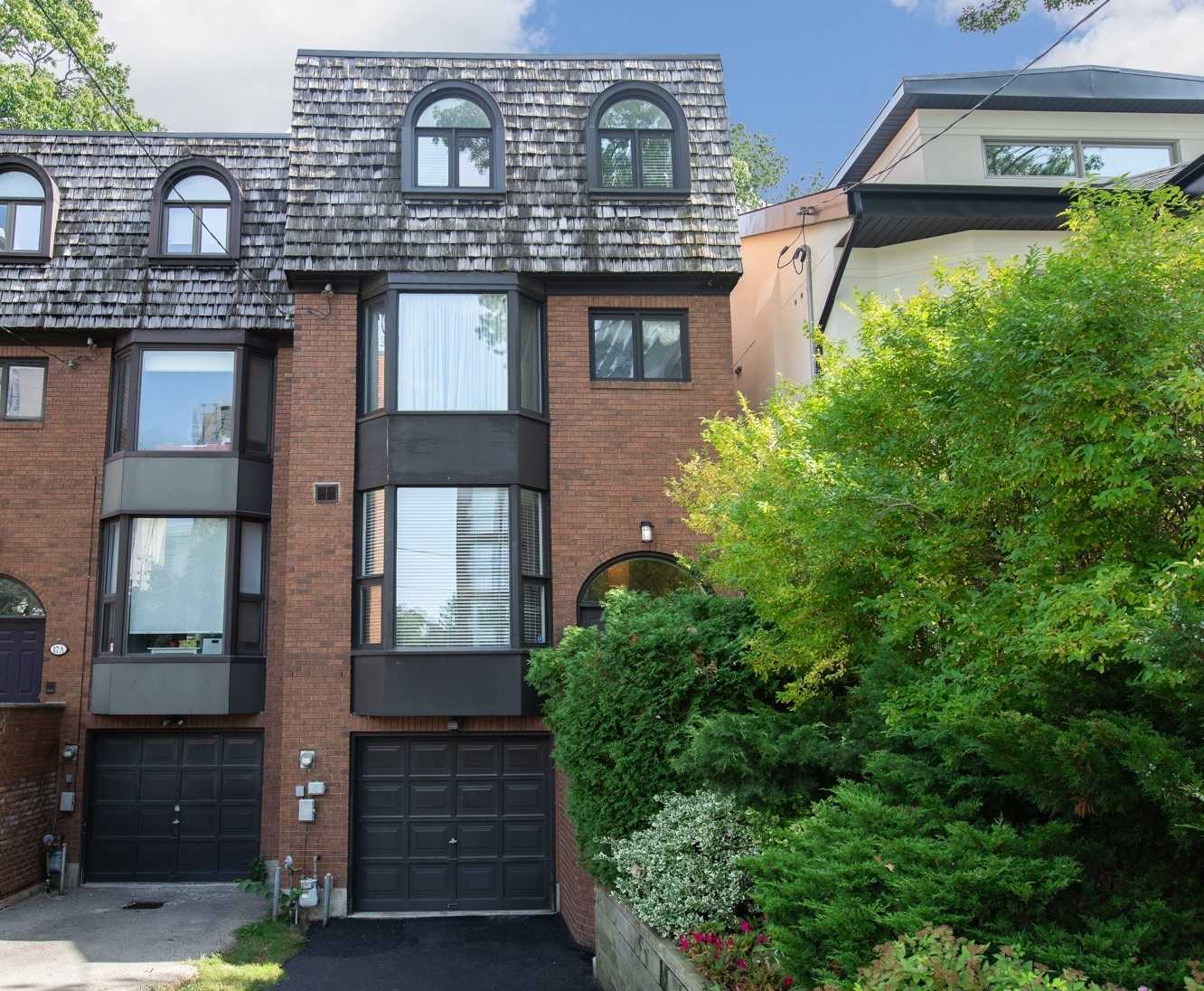 17 Oakmount Rd, Toronto | Sold, W4583199 | Condos.ca