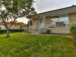 434 Queen's Dr