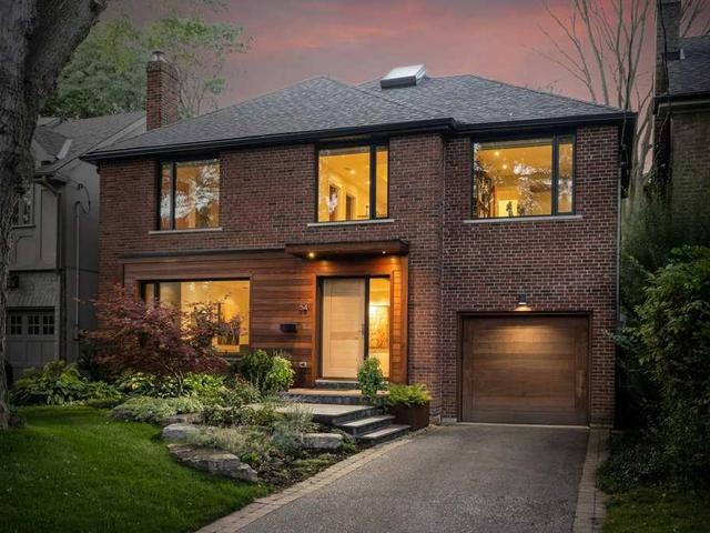 54 Lynngrove Ave