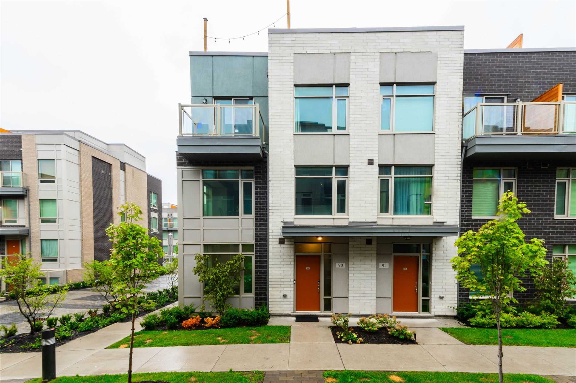 90 15 Applewood Lane, Etobicoke Terminated, W4595068 Condos.ca