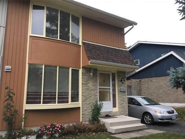 3 Bow River Cres
