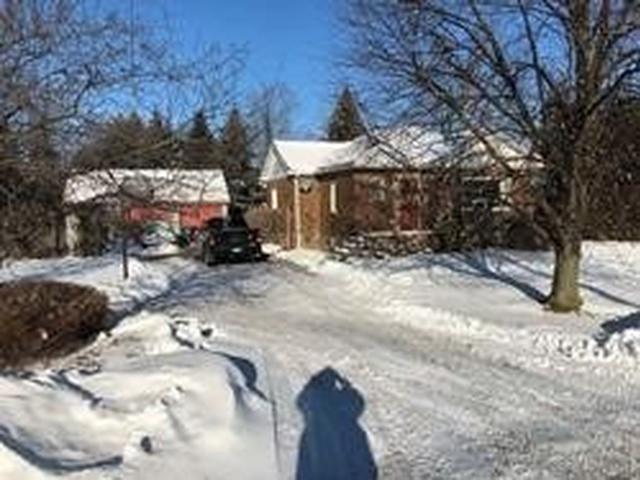 2512 Embleton Rd