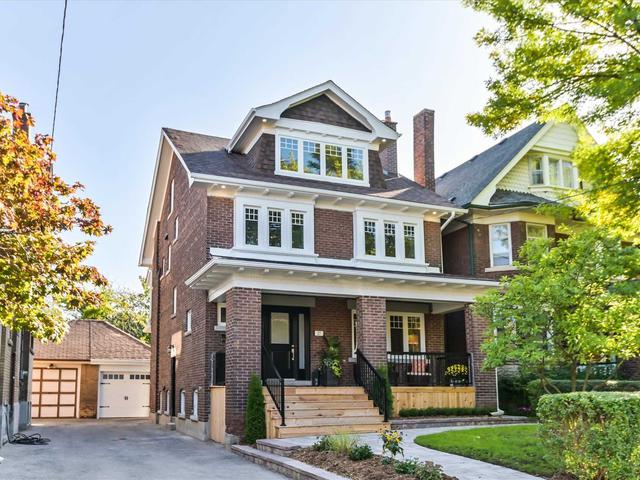 27 Lauder Ave