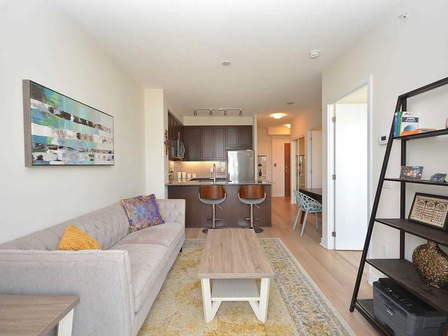 1110 - 3975 Grand Park Dr