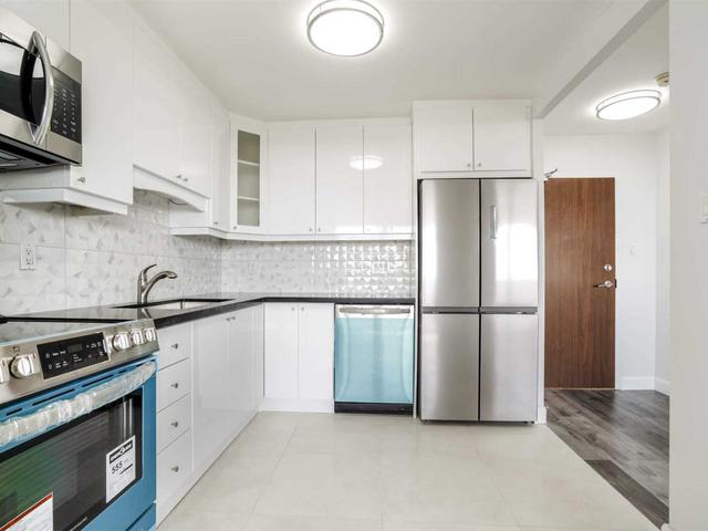 805 - 2301 Derry Rd W