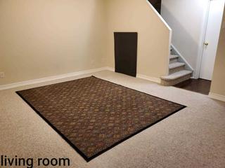 49 Hutton Cres