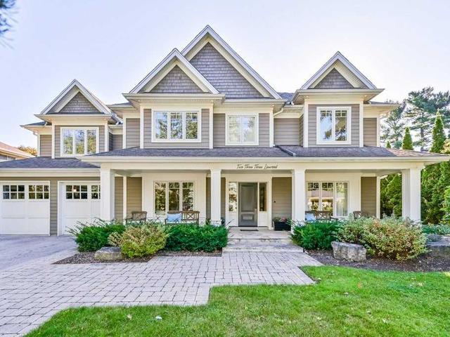 233 Linwood Cres