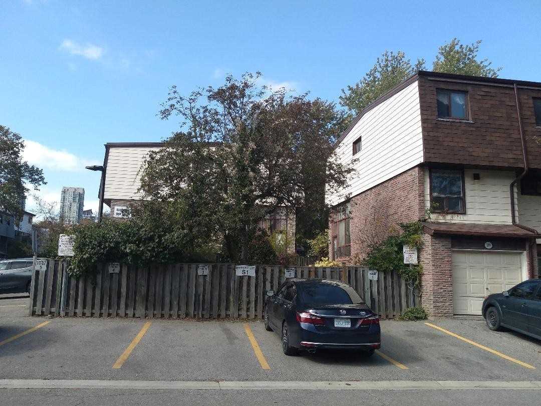 209 180 Mississauga Valley Blvd, Mississauga Sold, W4608135