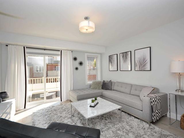 634 Shoreline Dr, Unit 2