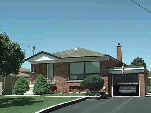 48 Diana Dr