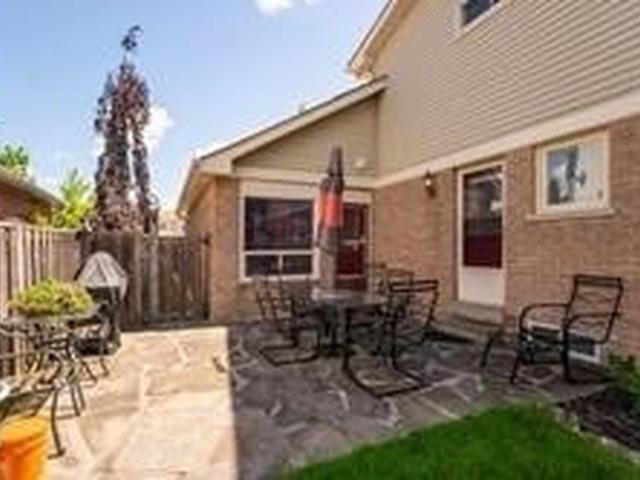 88 Mikado Cres