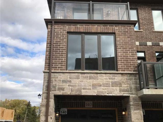 445 Ontario St S, Unit 140