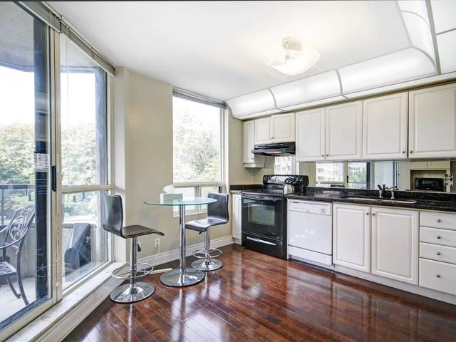 1 Aberfoyle Cres, Unit 410