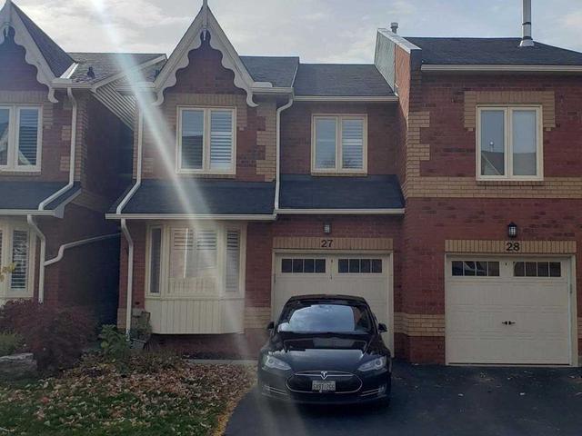 2006 Glenada Cres, Unit 27