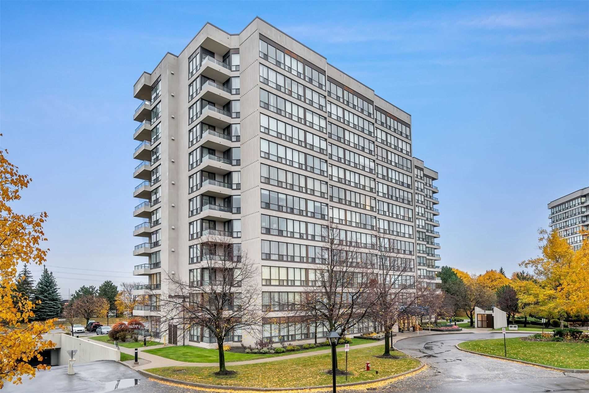 1203 10 Laurelcrest St, Brampton Sold, W4625851 Condos.ca
