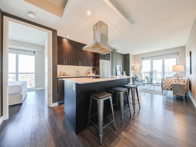 2224 - 165 Legion Rd N