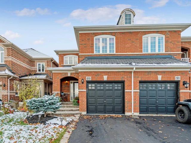 89 Snowberry Cres