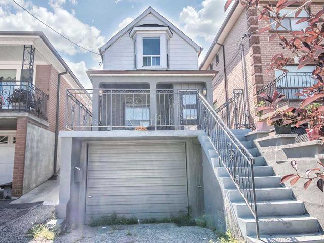 24 Rockcliffe Blvd