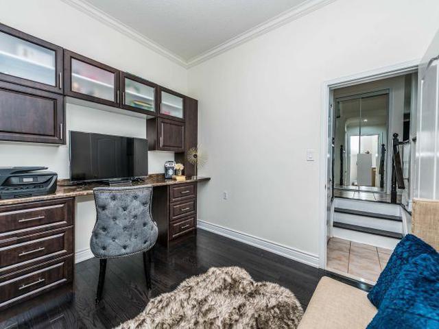 242 Edenbrook Hill Dr