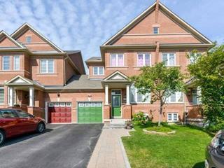 5586 Waterwind Cres