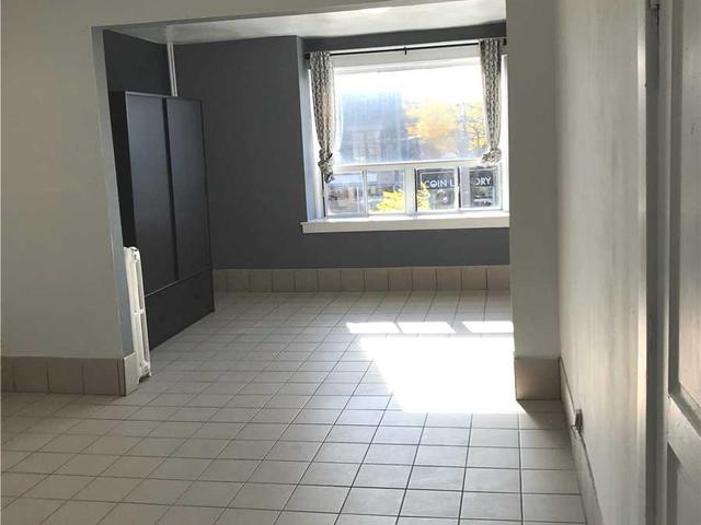 2nd Fl - 1260 St Clair Ave W