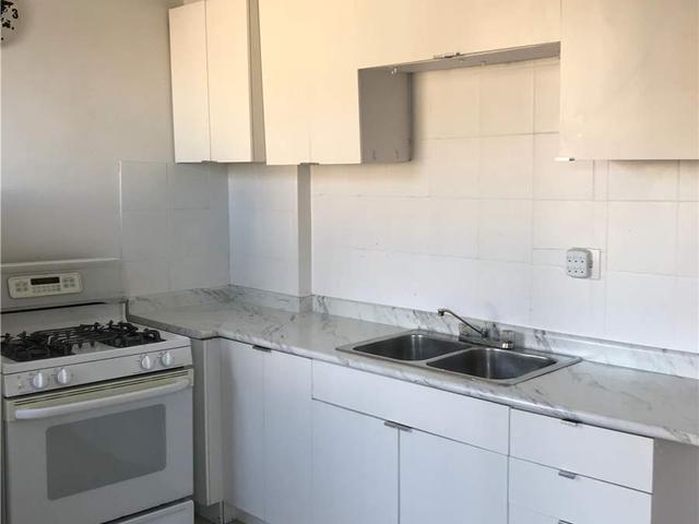 2nd Fl - 1260 St Clair Ave W