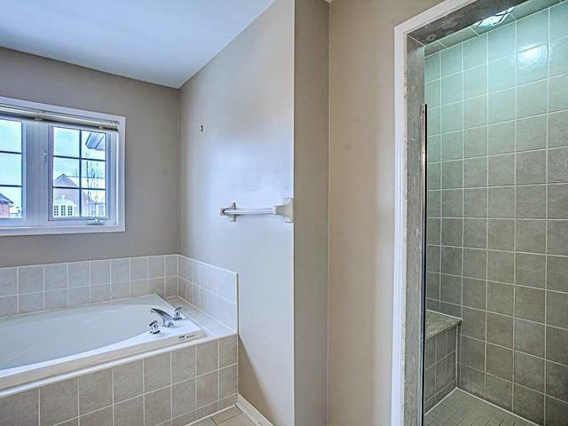 2304 Falling Green Dr