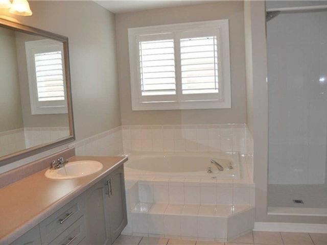 5669 Bell Harbour Dr