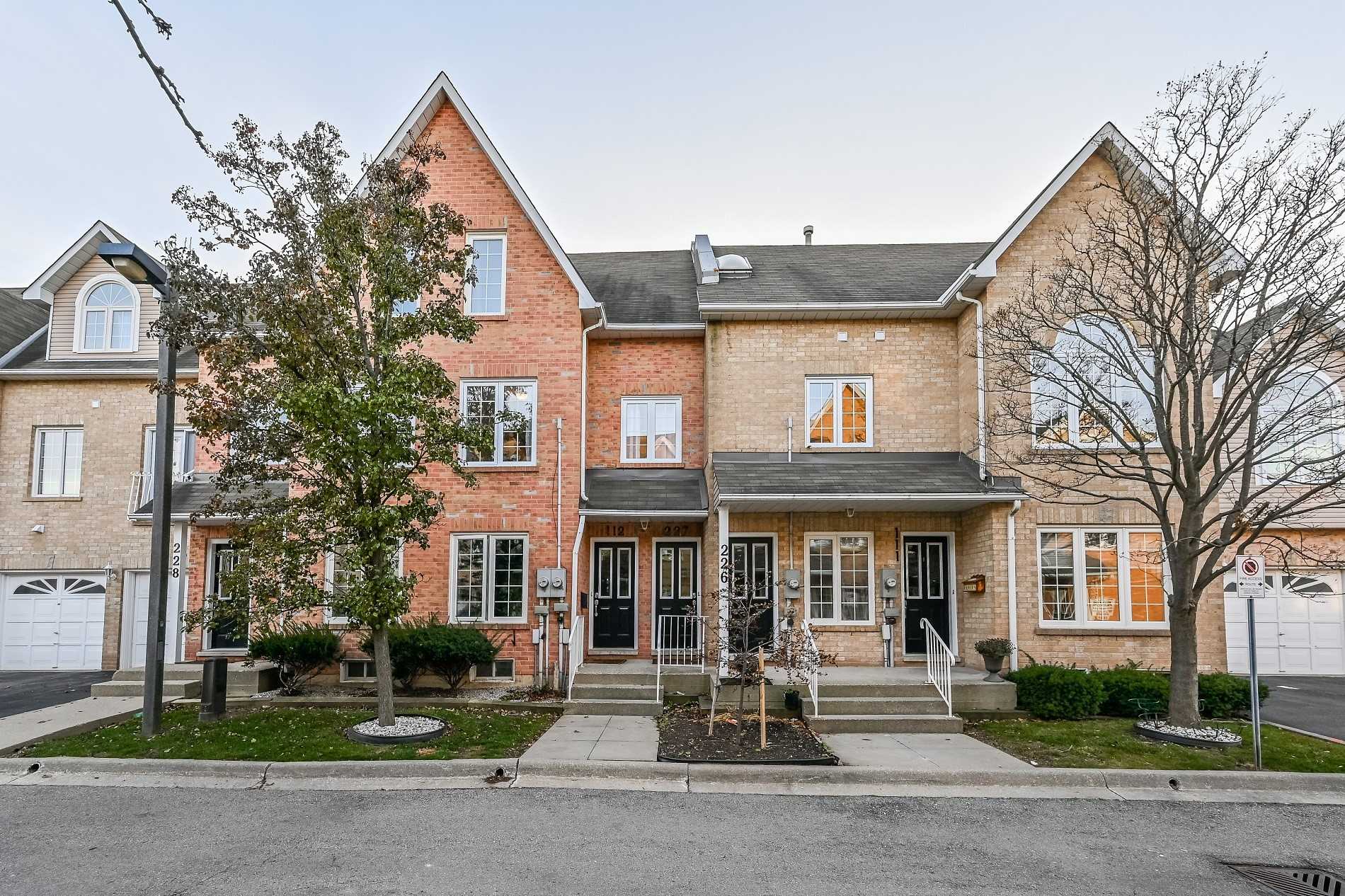 227 2055 Walkers Line, Burlington Terminated, W4642898 Condos.ca