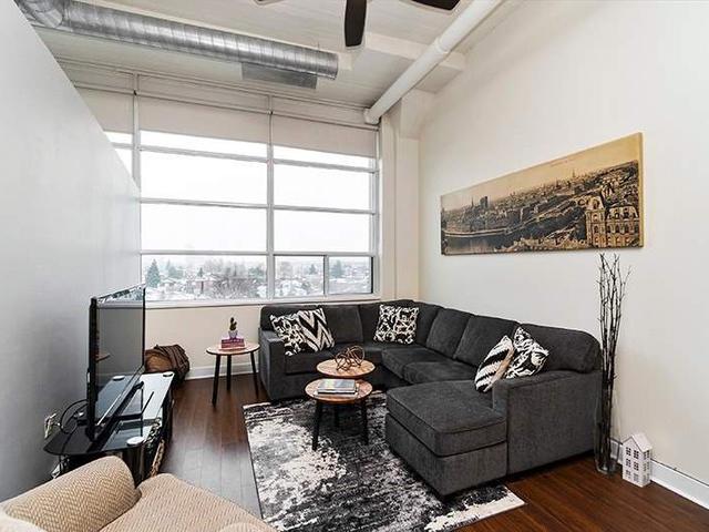 1001 Roselawn Ave, Unit 416