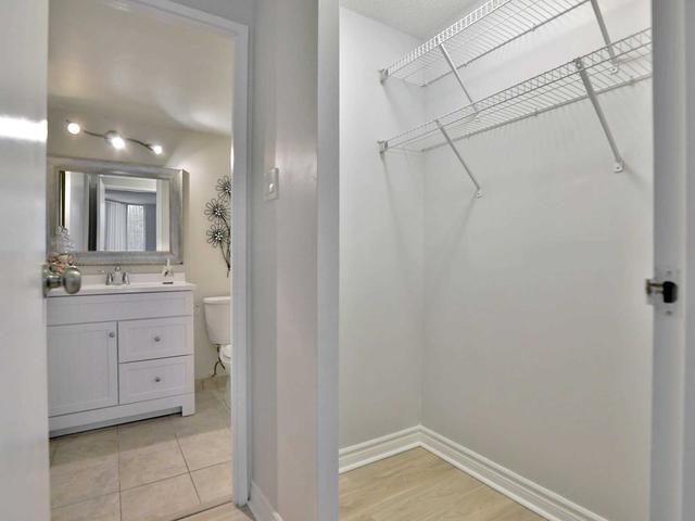 102 - 25 Trailwood Dr