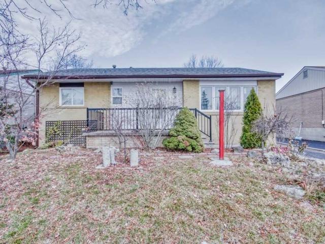 9 Carlyle Cres