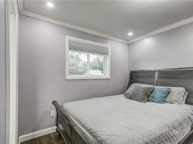 9 Carlyle Cres
