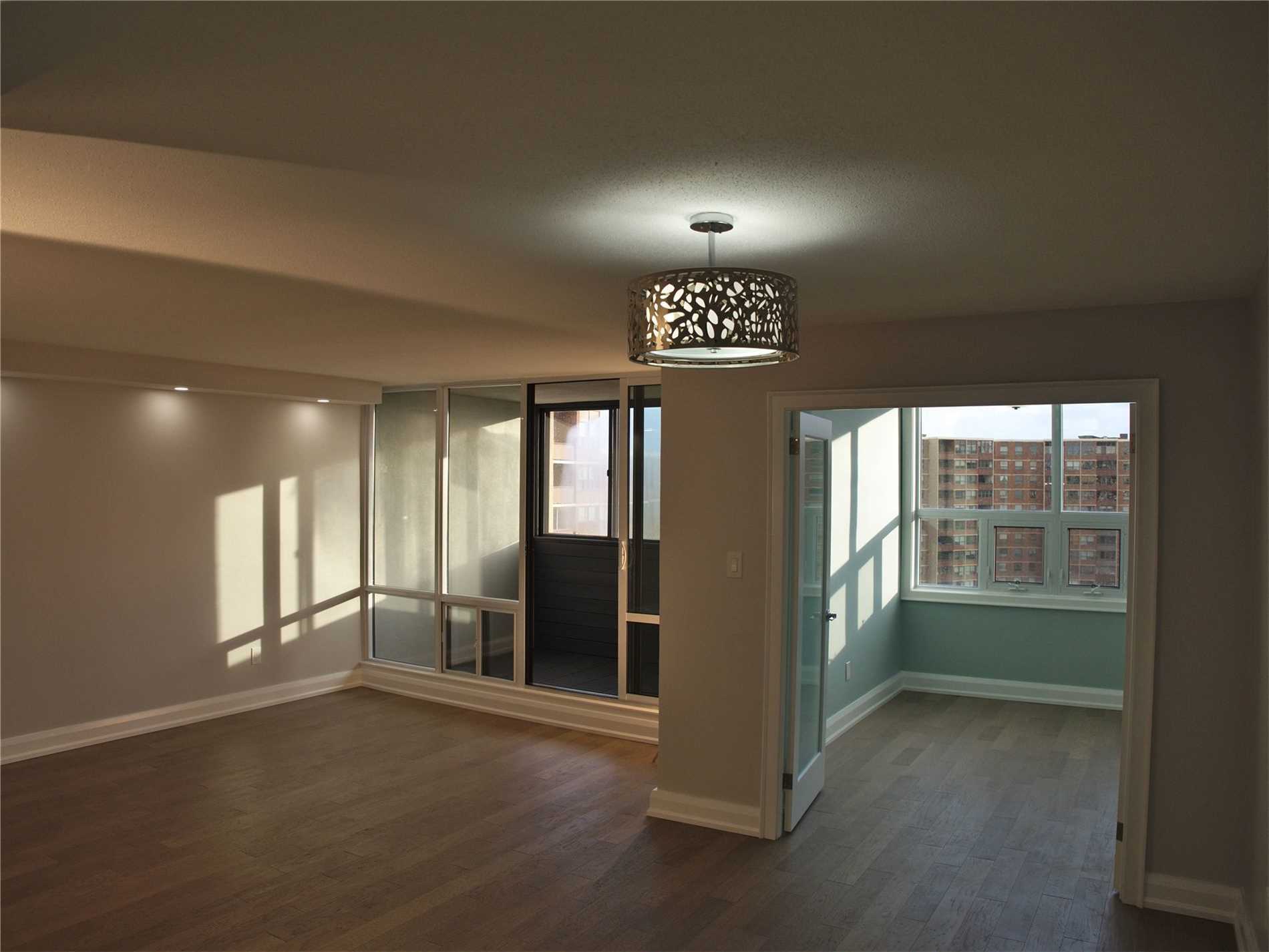 1911 714 The West Mall, Etobicoke Sold, W4652591 Property.ca
