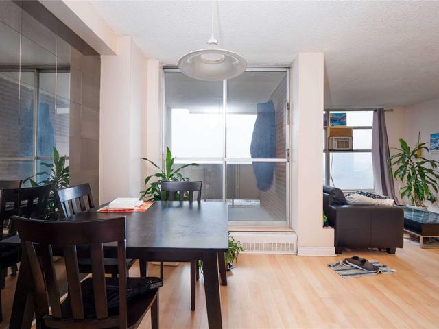 1110 - 335 Driftwood Ave