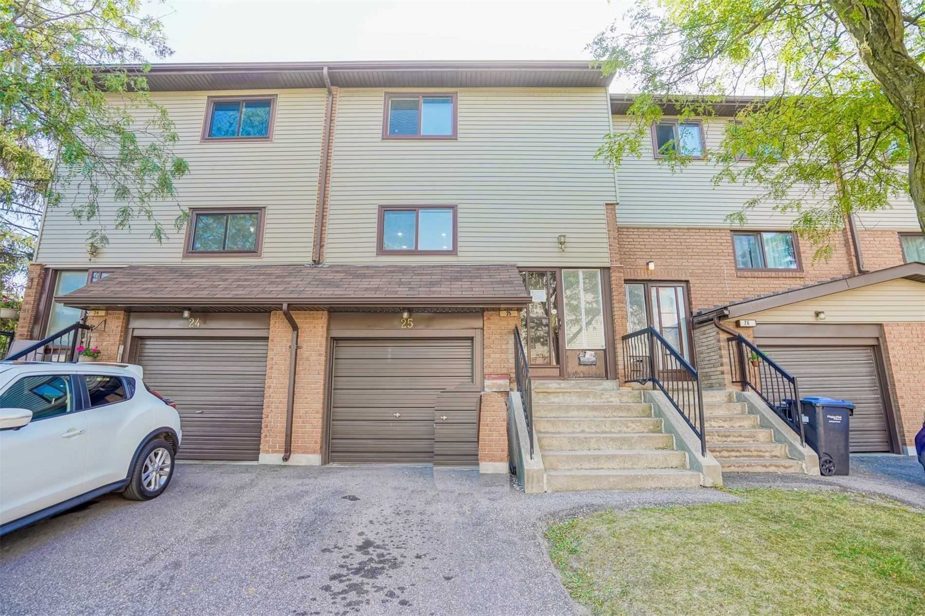 25 Carleton Pl, Brampton Sold, W4659502 Condos.ca