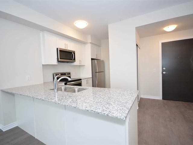 150 Oak Park Blvd, Unit 316