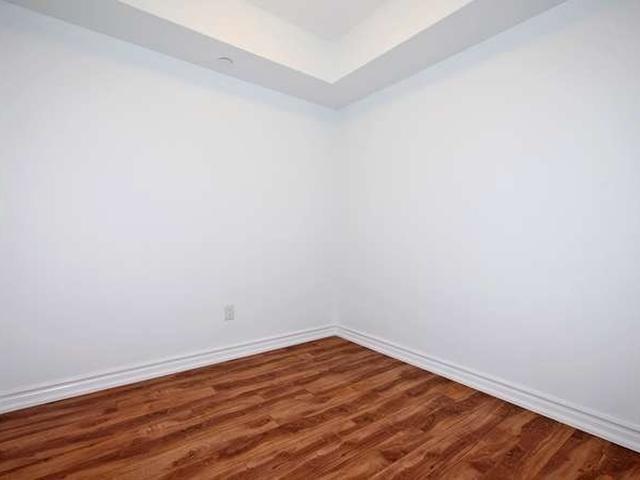 511 - 215 Sherway Gardens Rd