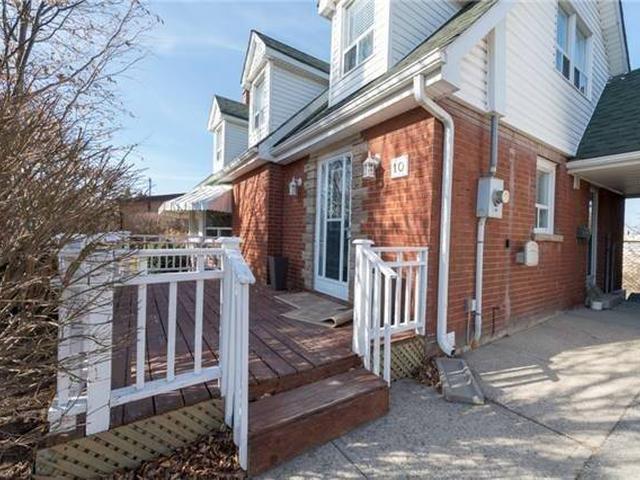 10 Murray St