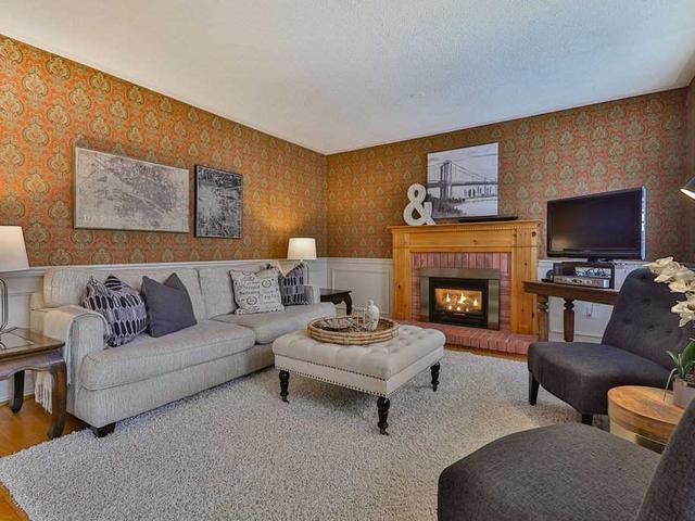 2069 Waterbridge Dr