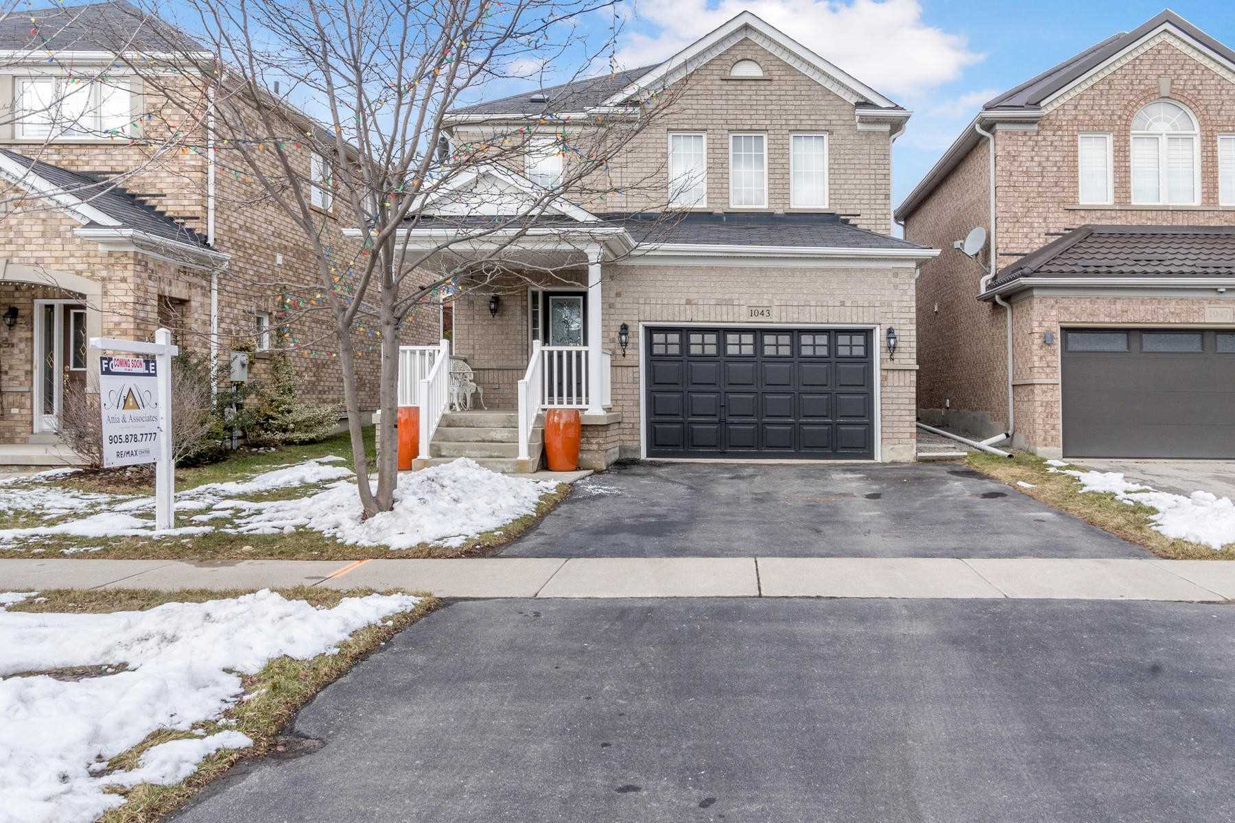 1043 Laurier Ave, Milton Sold, W4683444 Property.ca