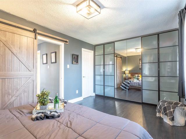 28 - 365 Tailfeather Cres