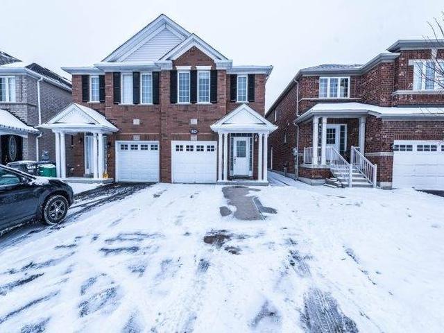 62 Sweet Clover Cres