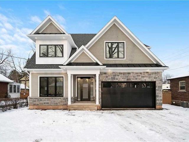 469 Crosby Ave